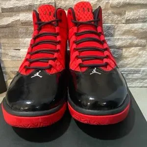 Size 12 jordan max aura, never worn perfect condition, red and black color way. Size 12 - Air Jordan Max Aura University Red for sale online  main image 3
